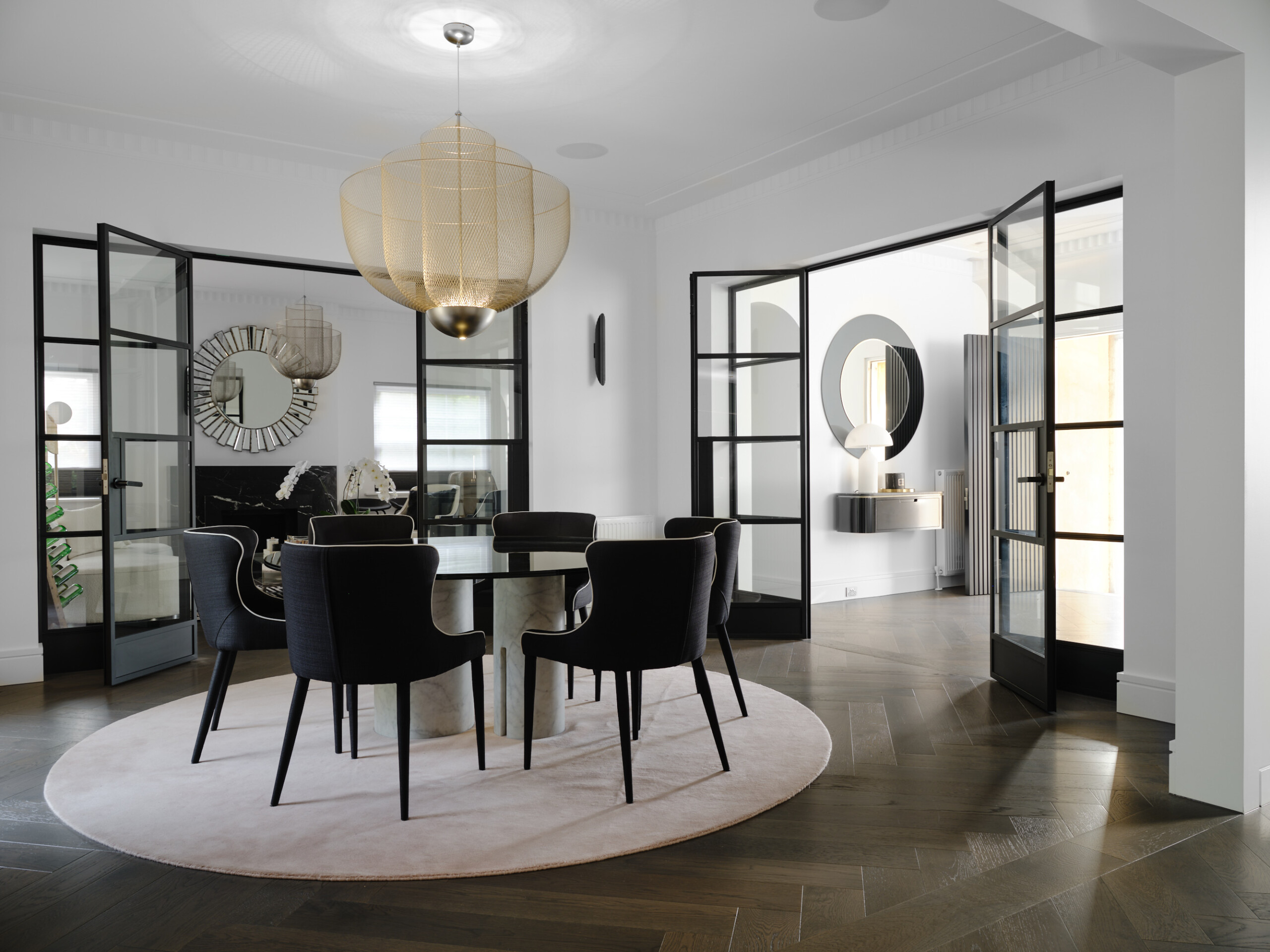 Parquetry patterns using engineered timber flooring